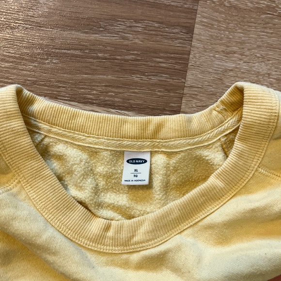 Vintage Old Navy Graphic Sweatshirt - Picture 3 of 5